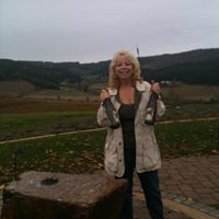 Denise Ingram Photo 23