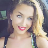 Julia Rinaldi Photo 13