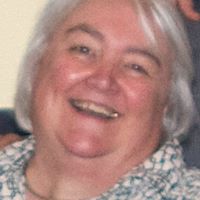 Sue Moss Photo 26