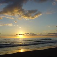 Betty Leonard Photo 24