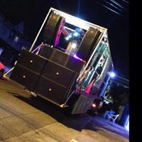 Nicholas Richard Photo 35