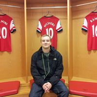 Daniel Brennan Photo 33