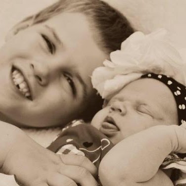 Teresa Ames Photo 34