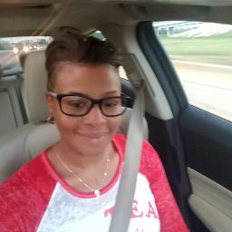 Megan Brooks Photo 16