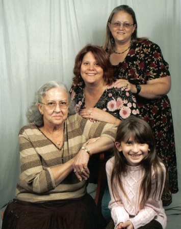 Sharon Peters Photo 31