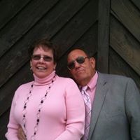 Julie Grubbs Photo 26