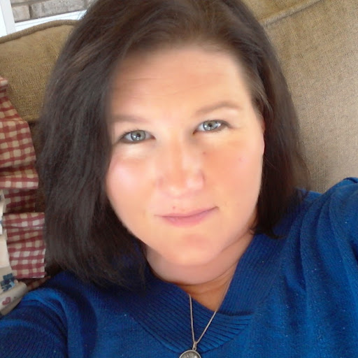 Amanda Hernandez Photo 41