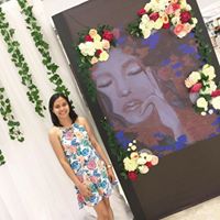 Jennifer Bernal Photo 17