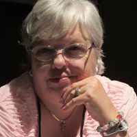 Christine Nash Photo 14