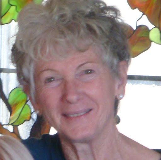 Susan Glenn Photo 29