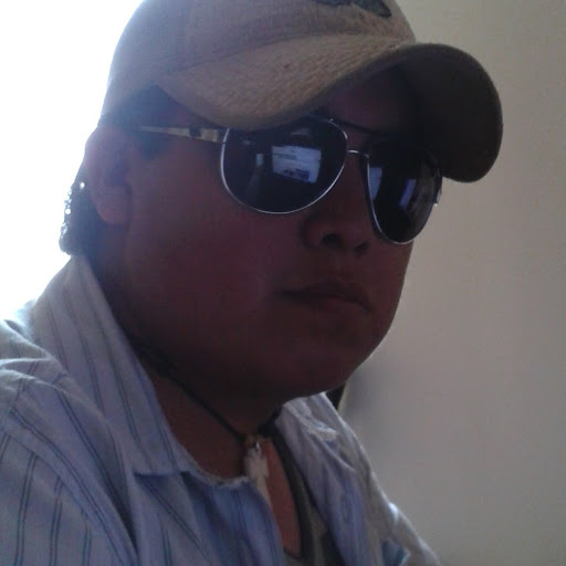 Alejandro Bustos Photo 30