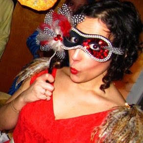 Anna Santos Photo 10