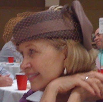 Gail Knight Photo 31