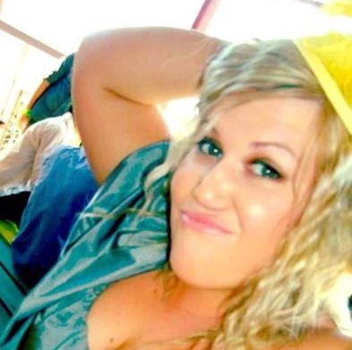 Amy Eden Photo 6