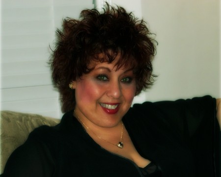 Laura Martinez Photo 23
