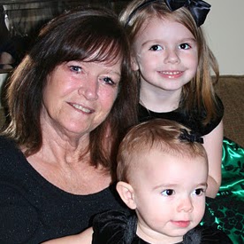 Donna Young Photo 16 Donna Young Photo 16