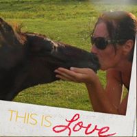 Stephanie March Photo 7