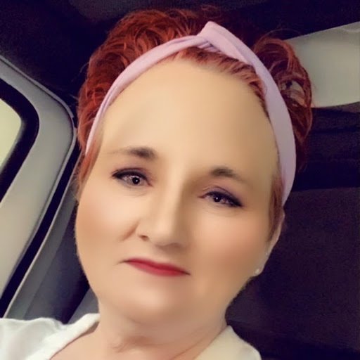 Angela Macleod Photo 11