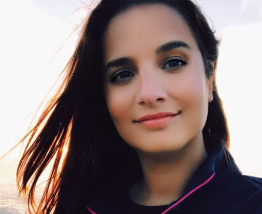 Connie Sanchez Photo 9