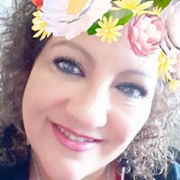 Debbie Currier Photo 33