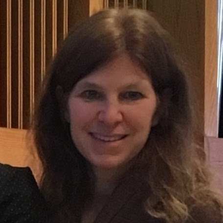 Sara Hansen Photo 27