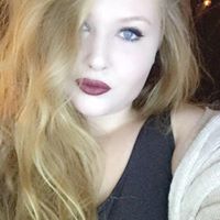 Sarah Blake Photo 23