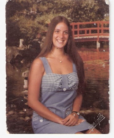 Veronica Smith Photo 31