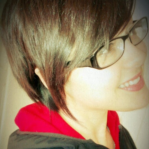 Stephanie Steele Photo 38