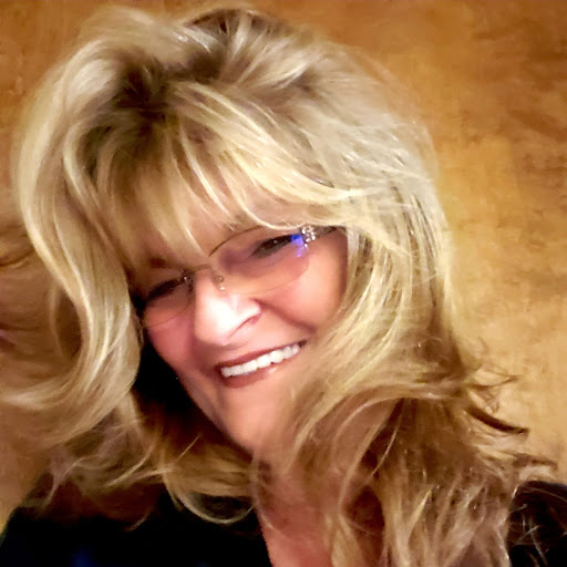 Laura Hunter Photo 11 Laura Hunter Photo 11