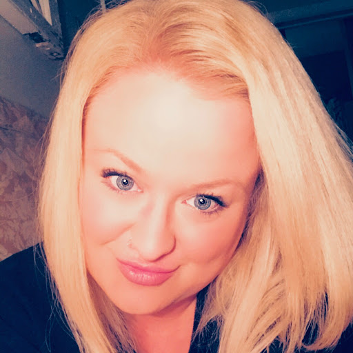 Andria Martin Photo 16