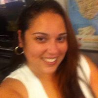 Anna Valentin Photo 26