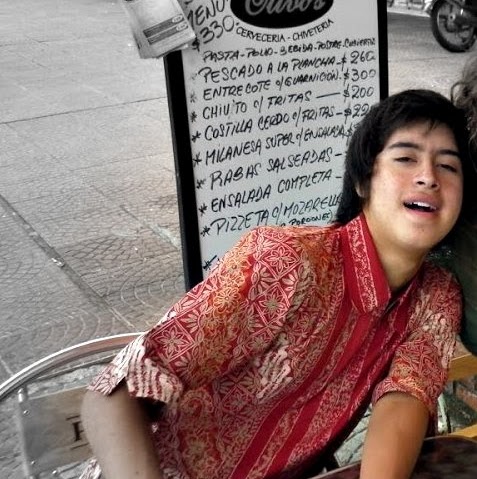 Christian Fuentes Photo 13