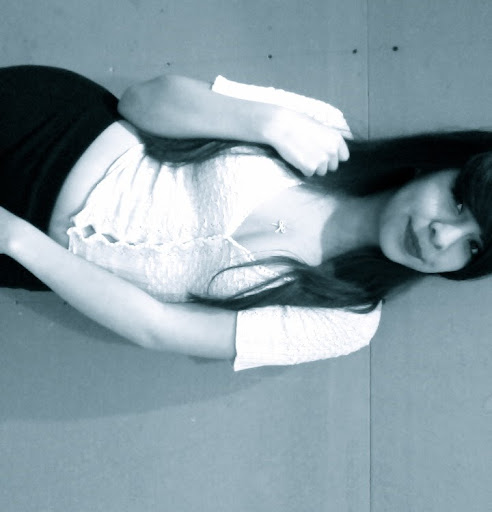 Anna Barajas Photo 6
