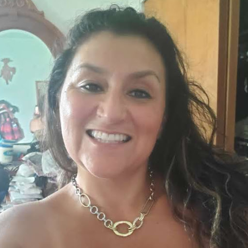 Irene Rios Photo 26