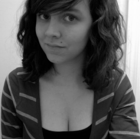 Megan Smith Photo 56