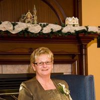 Arlene Roberts Photo 16