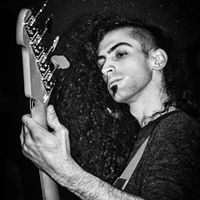 Adriano Saavedra Photo 5