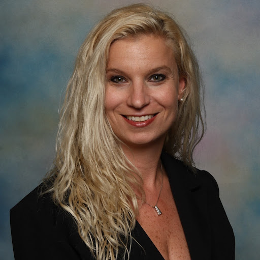 Danielle Sharpe Photo 7