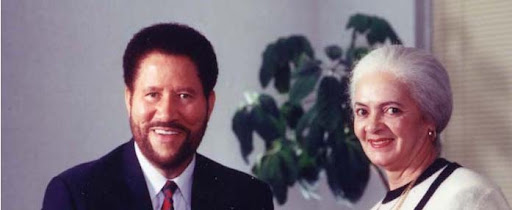 Clinton Lewis Photo 38