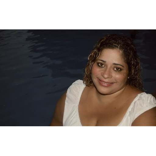 Raquel Morales Photo 37