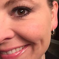 Stephanie Sexton Photo 16