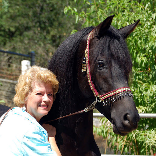 Juanita Miller Photo 25