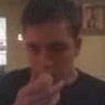 Christopher Compton Photo 20