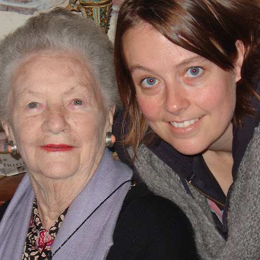 Alison Howard Photo 20