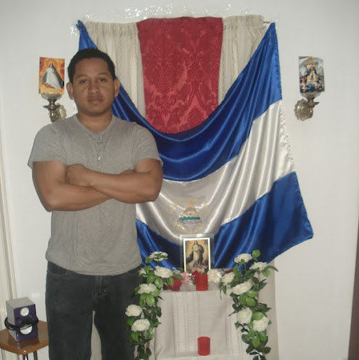 Felix Fuentes Photo 7