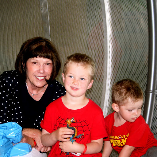 Kathleen Scott Photo 16