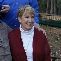Suzanne Howard Photo 12