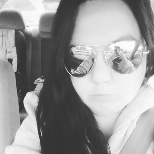 Jennifer Holdren Photo 3