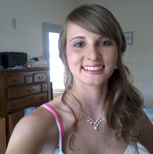 Nancy Yates Photo 25