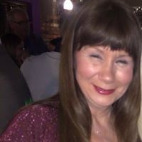 Julie Handley Photo 16